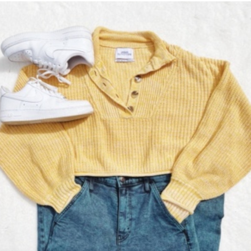 Urban outfitters cropped sweater
